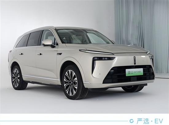 向新势力挥舞大棒反击 魏牌蓝山DHT-PHEV