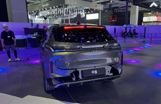 定位中型SUV 领克08上海车展实车曝光