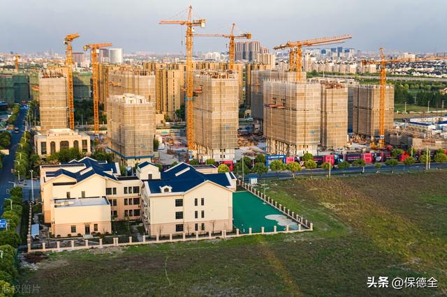 暖风频吹，救市政策密集，明年的房地产市场会怎么走？