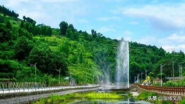 淄博古村落之沂源水么头河北村：青石古巷栖梦处，寻幽探胜山水中。