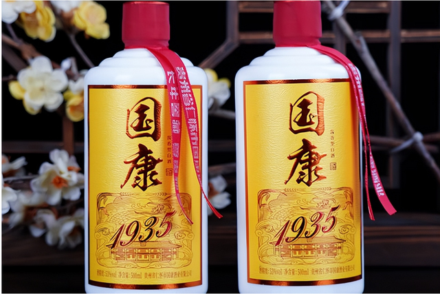 为什么只有茅台镇才能酿出好酱酒，别的地方却不行？看完就明白了