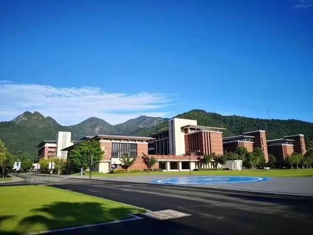 温州肯恩大学4+0项目入学条件介绍，保录取低门槛内推中外合办