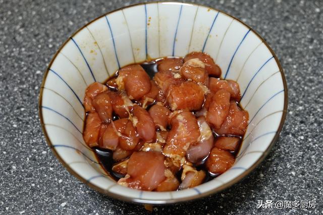 晒晒母女三人的午餐，发朋友圈火了！网友：妈妈真会做饭