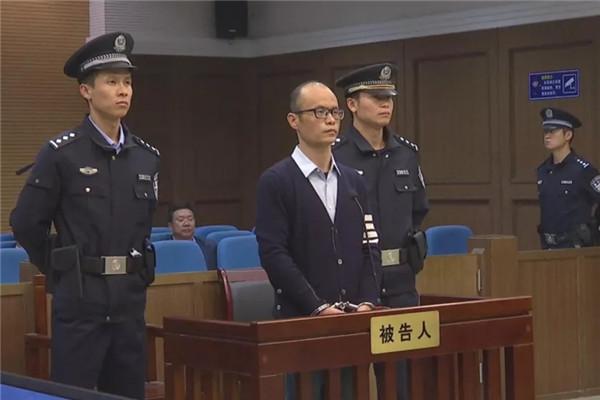 “想干事也想赚钱”的副市长