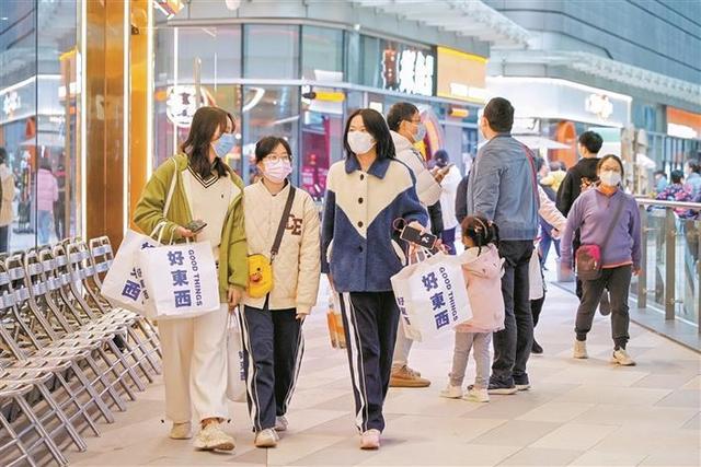 湿冷来袭！新一股弱冷空气周末到访 预计深圳7日至10日间有小雨 气温14℃～21℃