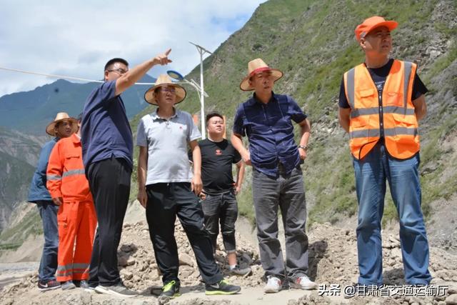 公路抢险“钉子户”