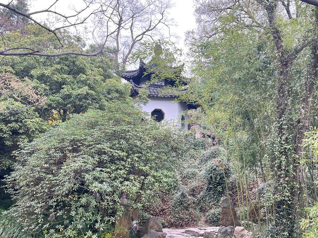 大明寺里 独爱西园