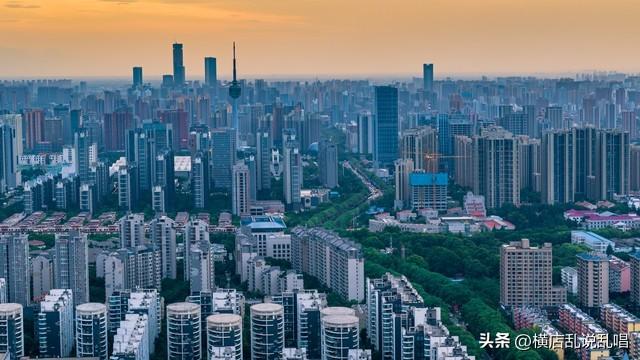 西安楼市的危机，激进的西安，昂贵的西安房价，西安市楼市的潜力