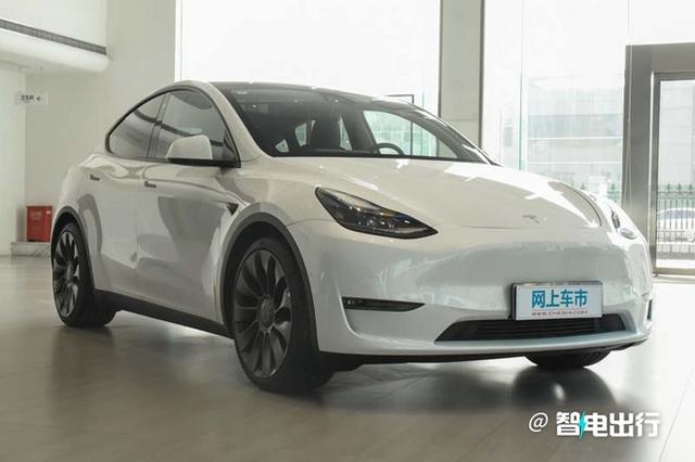 特斯拉又降价了！Model 3不到26万，比亚迪、理想：不讲武德