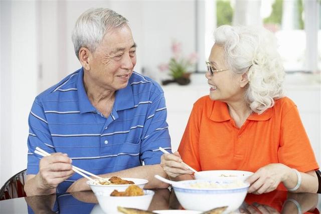 米饭、馒头和面条，哪种更易升高血糖？主食吃对了，血糖稳稳地