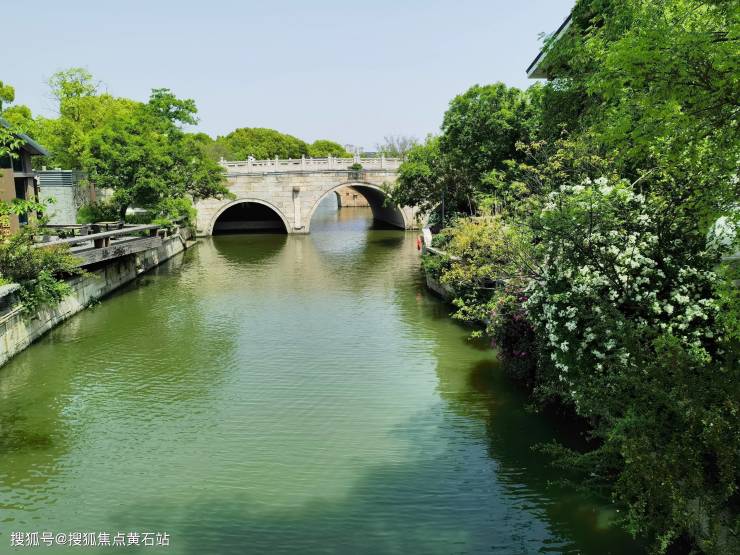 崇明地铁别墅-岛上的院子(重点学区房)