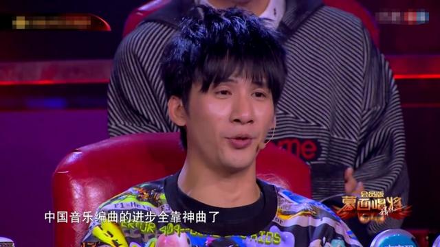 她演唱神曲“杀出一条血路”，无厘头风格让她歌比人还红！