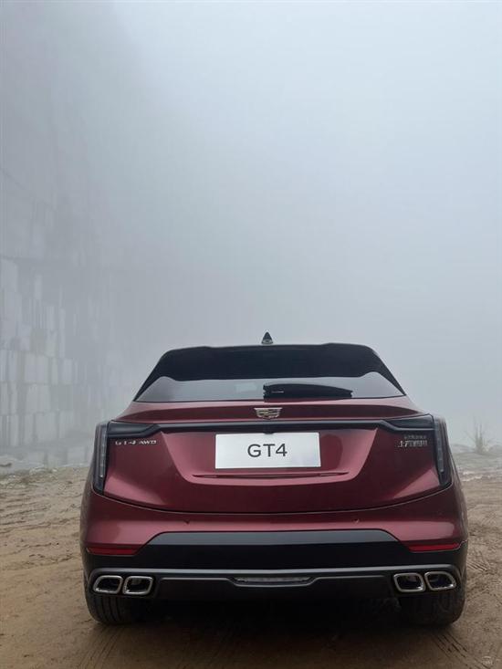 轿跑造型SUV 凯迪拉克GT4实车曝光