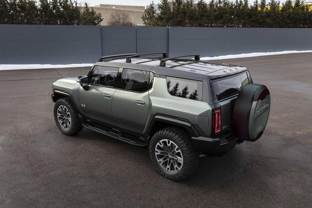 硬汉也来“电”，GMC发布2024Hummer EV SUV