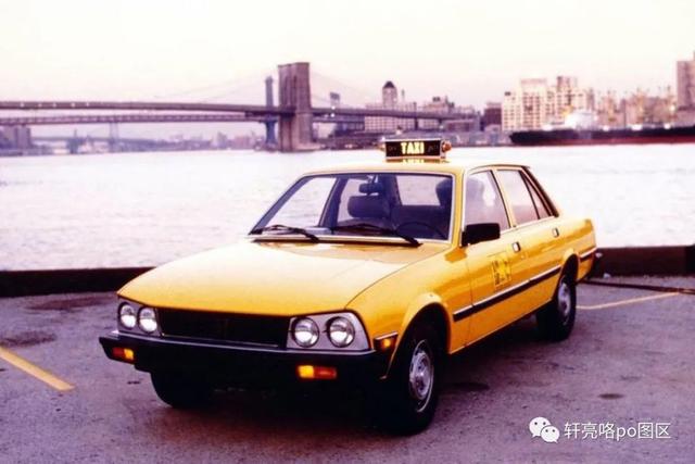 「海外路边摄」美规版的标致Peugeot 505 & 道奇公羊RAM Van