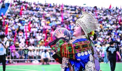 “村超”“村BA”“村歌” 乡村热土释放“幸福能量”