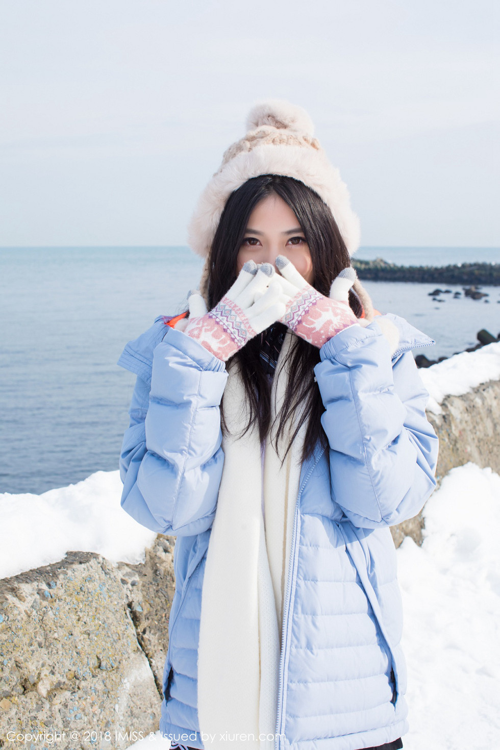 清纯女神许诺旅拍户外雪地优雅气质唯美写真