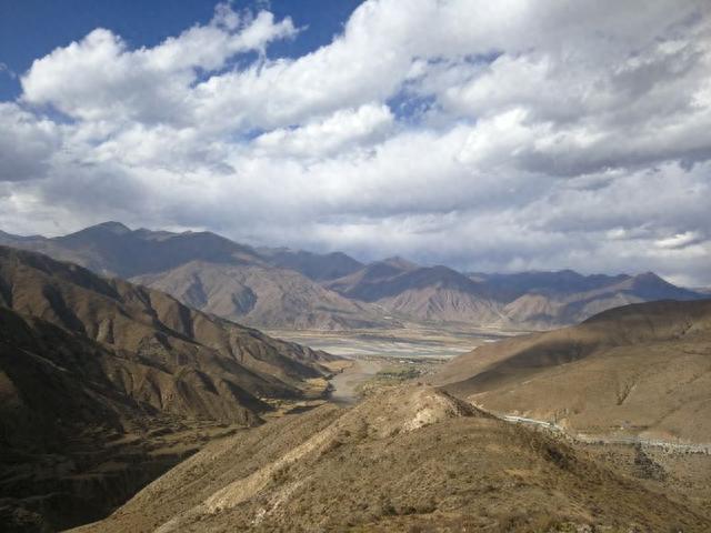 西藏羊卓雍措十月之旅-路上偶遇越南美女