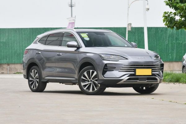 中型SUV“对抗”紧凑型SUV；最近爆火蓝电E5让宋PLUS DM-i黯然失色！