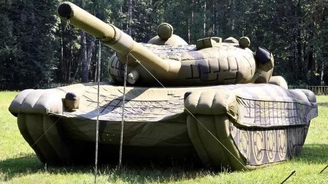 汽车装上125毫米主炮！悍马变山寨版“T-72”